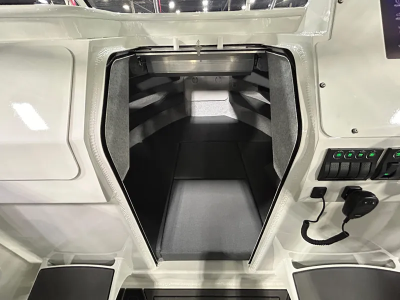 Slide: The Image of V-Berth entrance  - 44