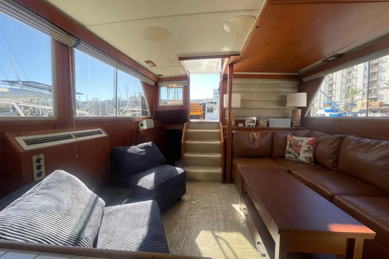 Slide: The Image of Kitchen in a 1975 Uniflite Aft Cabin yacht. - 25