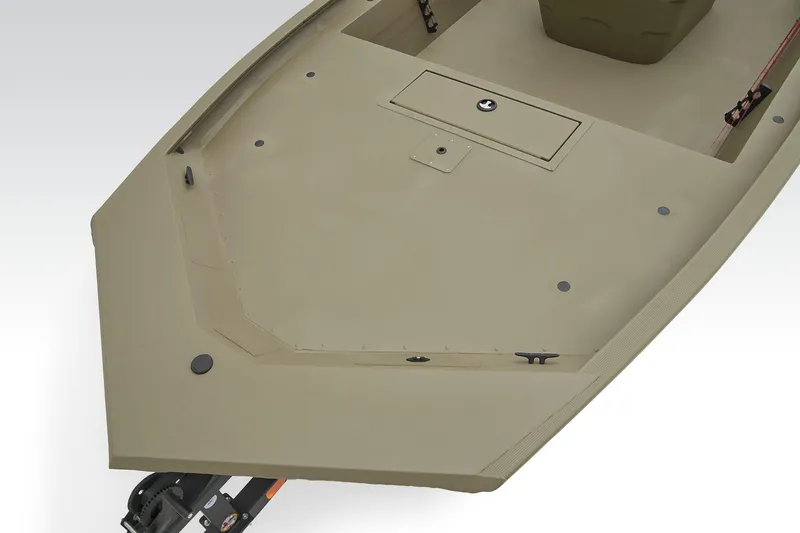 Slide: The Image of Tracker Grizzly 1860 CC 2024 - 13
