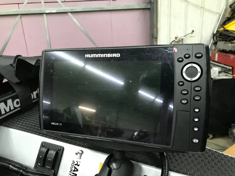 Slide: The Image of Humminbird Helix 10 fish finder on 2018 Ranger RT178 boat dashboard. - 27