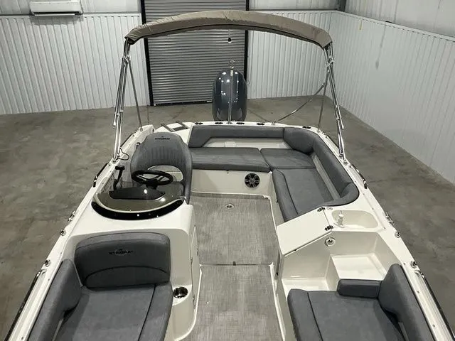 Slide: The Image of Stingray 192SC 2021 - 10