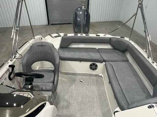 Slide: The Image of Stingray 192SC 2021 - 14