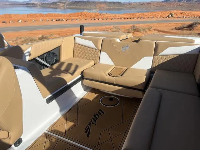 Slide: The Image of Tigé Z3 2024 - 13