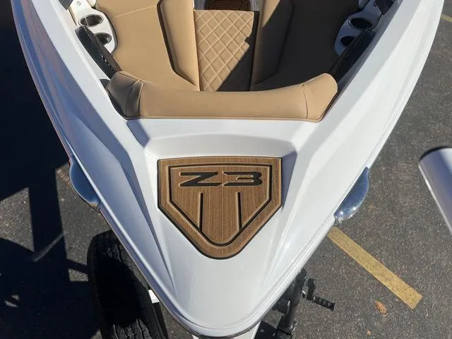 Slide: The Image of Tigé Z3 2024 - 9