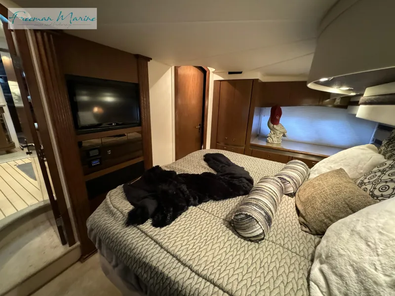 Slide: The Image of Cruisers Yachts 540 Sports Coupe 2014 - 144