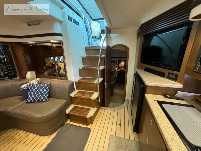 Slide: The Image of Cruisers Yachts 540 Sports Coupe 2014 - 65