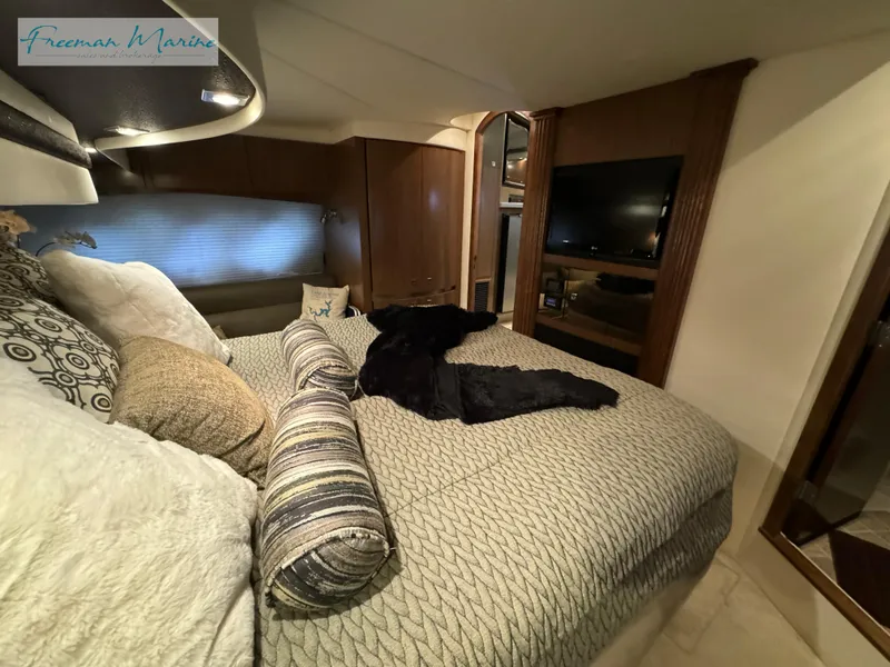 Slide: The Image of Cruisers Yachts 540 Sports Coupe 2014 - 75