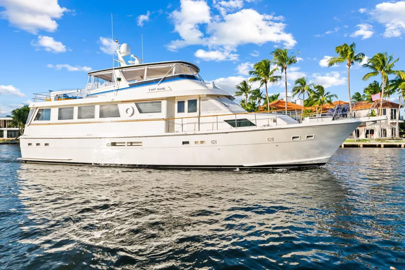 Slide: The Image of Hatteras 70 Motor Yacht 1989 - 51