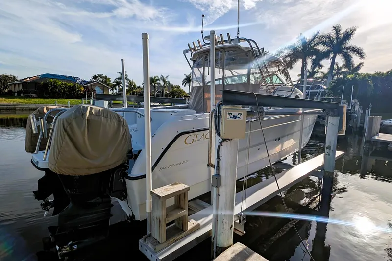 Slide: The Image of Glacier Bay 2670 Isle Runner 2008 - 4