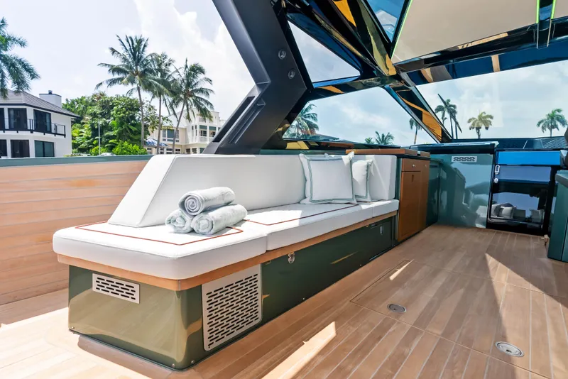 Slide: The Image of Wally WALLYPOWER58X 2024 - 17