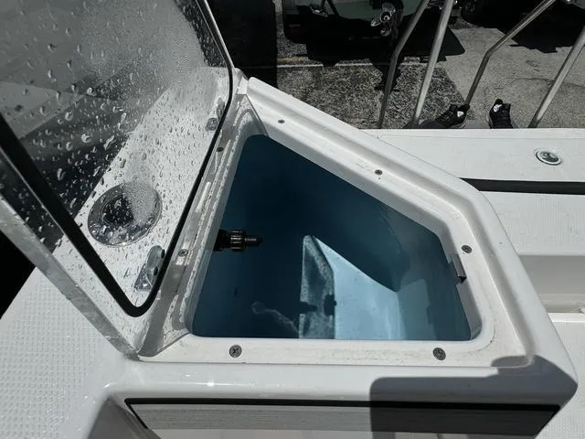 Slide: The Image of Yamaha 220 FSH Sport 2024 - 14