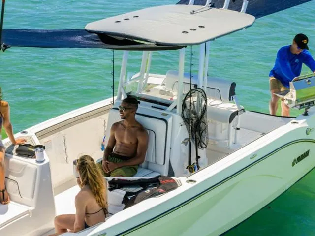 Slide: The Image of Yamaha 220 FSH Sport 2024 - 21