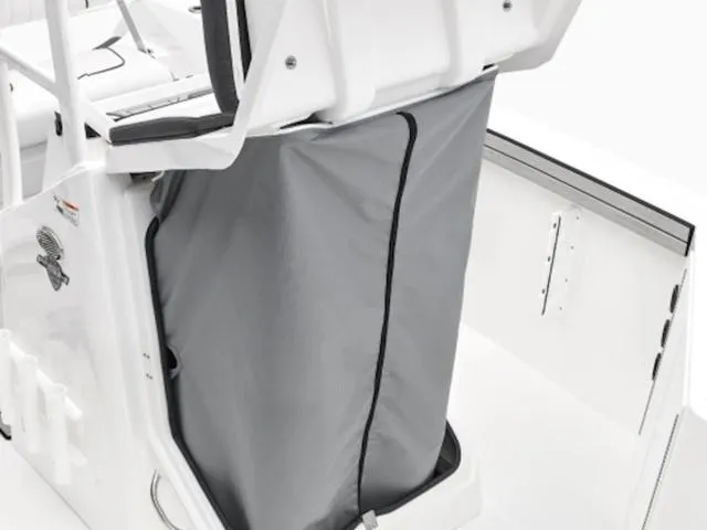 Slide: The Image of Yamaha 220 FSH Sport 2024 - 25