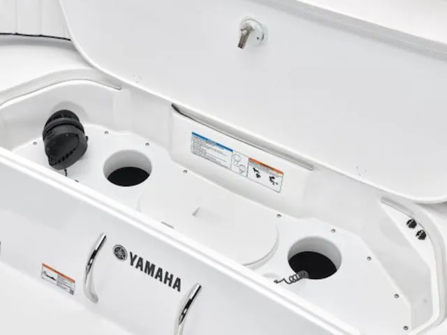 Slide: The Image of Yamaha 220 FSH Sport 2024 - 26