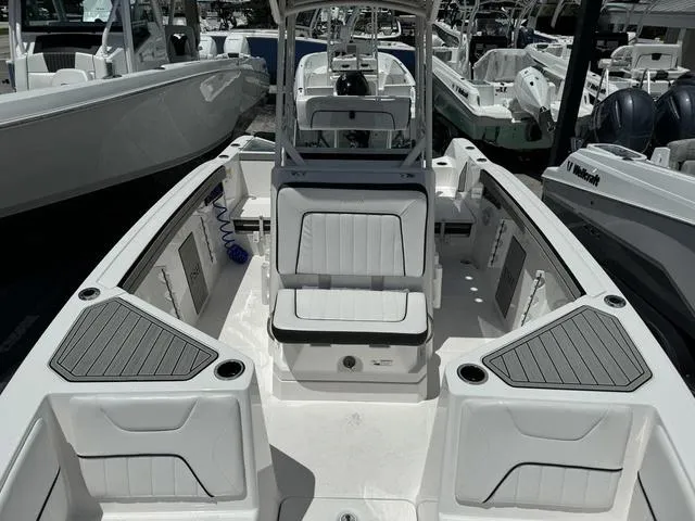 Slide: The Image of Yamaha 220 FSH Sport 2024 - 9