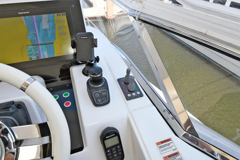 Slide: The Image of Control panel of a 2022 Azimut 72 FLY yacht with navigation screen. - 32