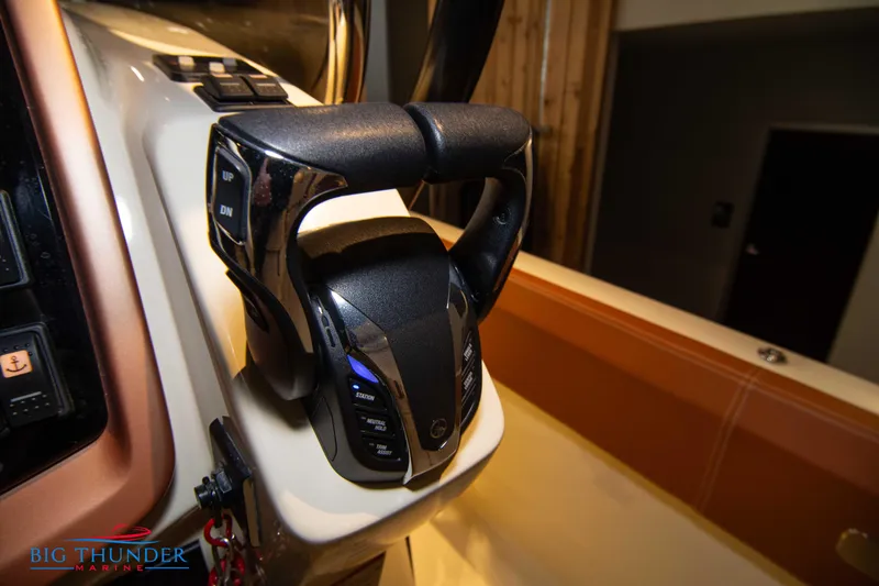 Slide: The Image of 2024 Capoforte FX270 boat throttle control at Big Thunder Marine. - 44