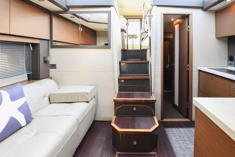 Slide: The Image of Sea Ray 470 Sundancer 2016 - 36