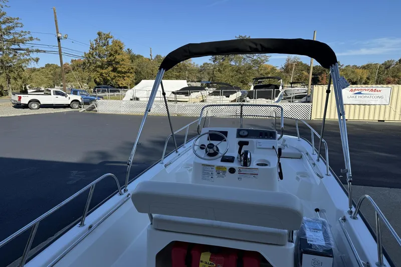 Slide: The Image of Boston Whaler 150 Montauk 2024 - 3