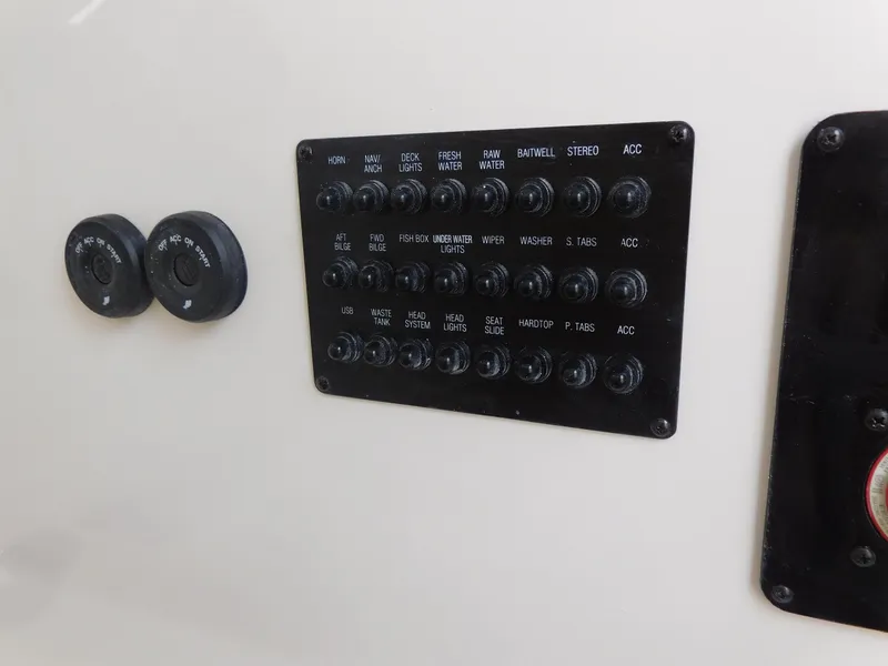 Slide: The Image of Sailfish 312 CC 2024 - 61