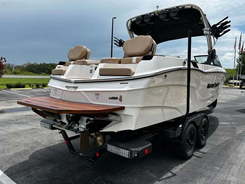 Slide: The Image of MasterCraft XT24 2023 - 4