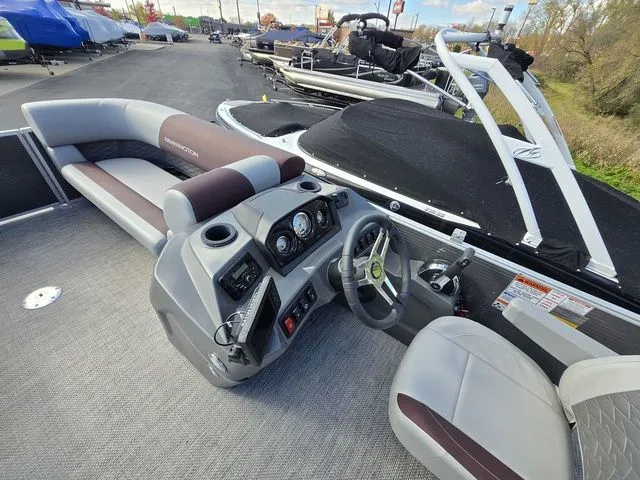 Slide: The Image of Bennington 20 SSB - Swingback - Pontoon 2024 - 8