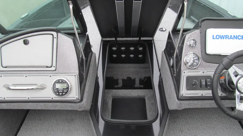 Slide: The Image of 2024 Ranger VS1782SC Reata boat interior dashboard and control panel. - 8