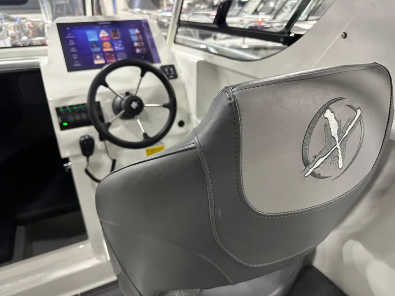 Slide: The Image of Captain bolstered Seat  - 7