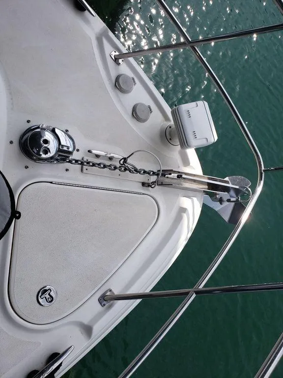 Slide: The Image of 2008 Sea Ray 38 Sundancer bow with anchor and windlass system. - 43