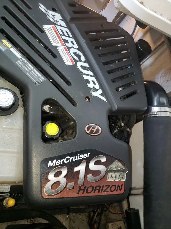 Slide: The Image of Sea Ray 38 Sundancer 2008 - 77