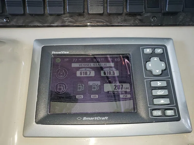 Slide: The Image of Sea Ray 38 Sundancer 2008 - 78