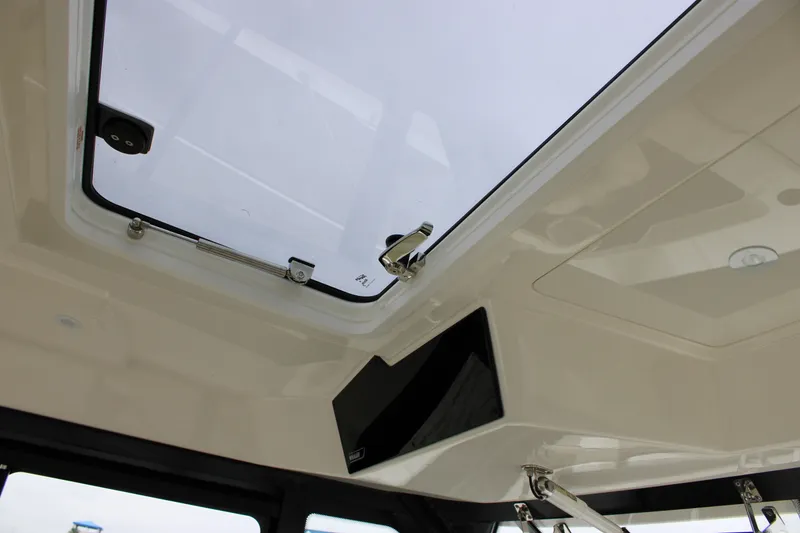 Slide: The Image of Boston Whaler 365 Conquest 2025 - 68