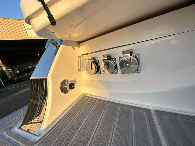 Slide: The Image of Regal 36 Grande Coupe 2023 - 78