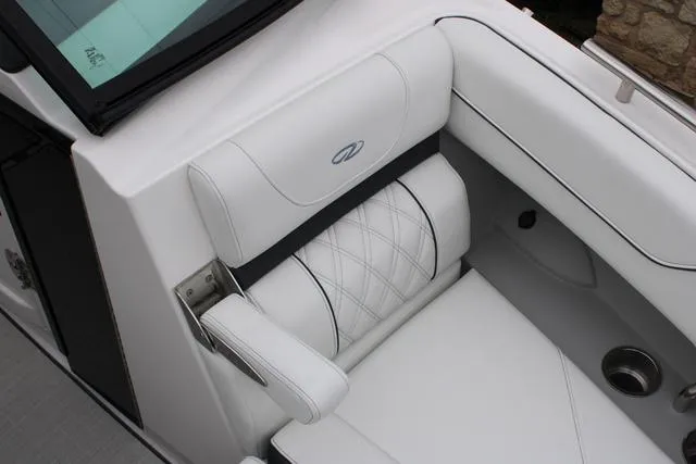 Slide: The Image of Regal LS6 Surf 2024 - 68