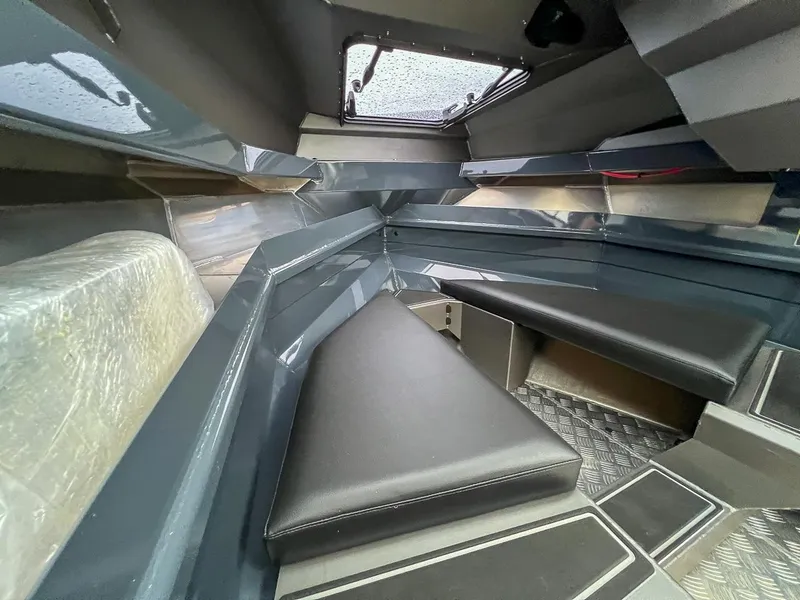 Slide: The Image of Stabi-Craft 1850 SuperCab 2026 - 7