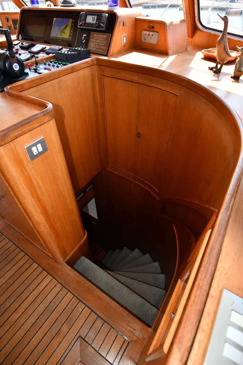 Slide: The Image of Lowland 64 Pilot House Long Range Motor Yacht 1986 - 102