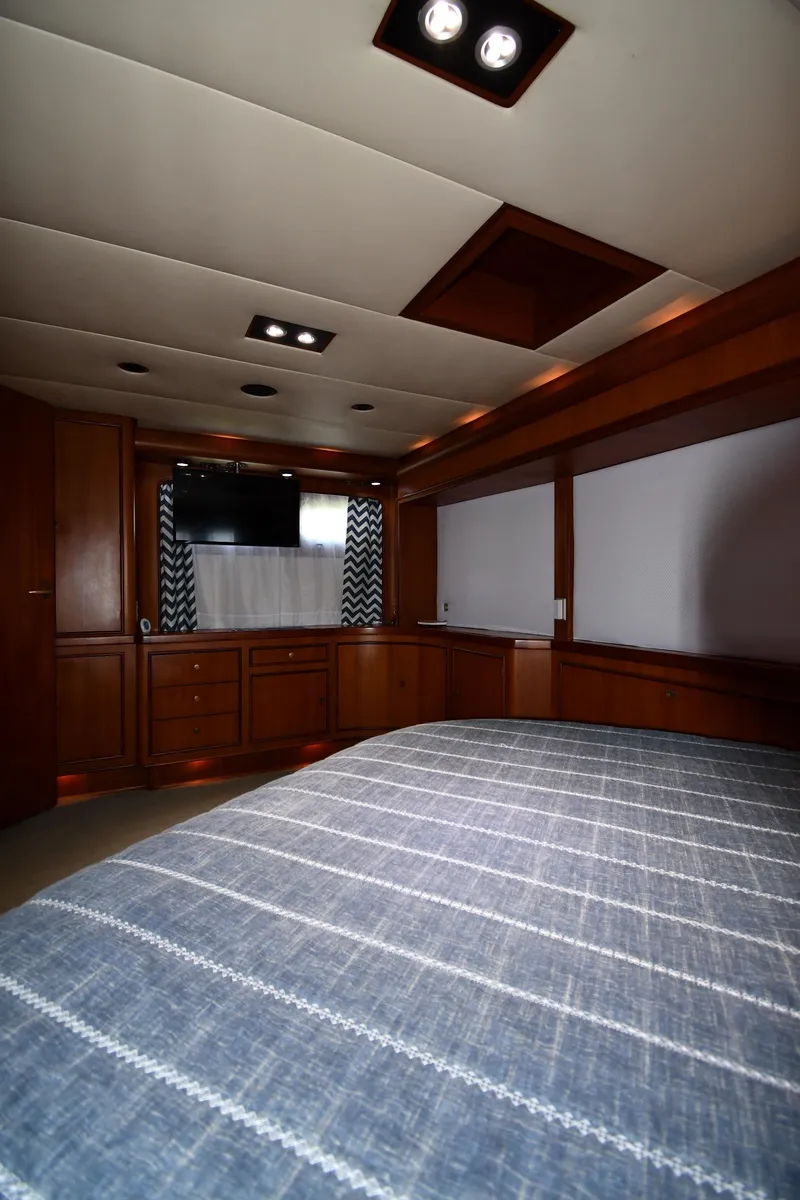 Slide: The Image of Lowland 64 Pilot House Long Range Motor Yacht 1986 - 143