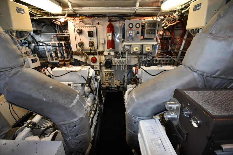 Slide: The Image of Lowland 64 Pilot House Long Range Motor Yacht 1986 - 150
