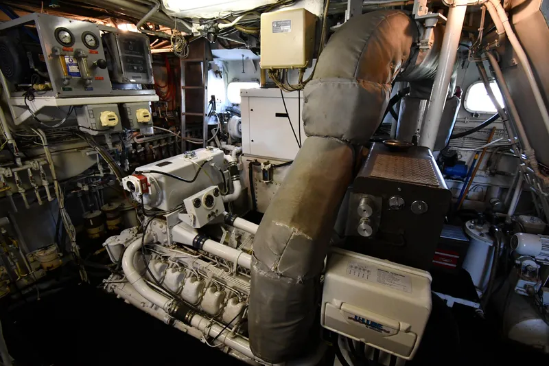 Slide: The Image of Lowland 64 Pilot House Long Range Motor Yacht 1986 - 151