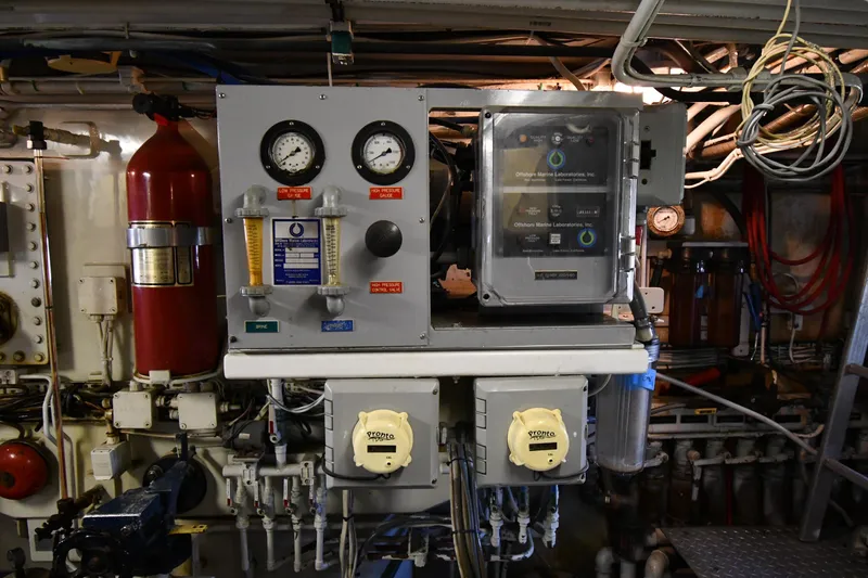 Slide: The Image of Lowland 64 Pilot House Long Range Motor Yacht 1986 - 180
