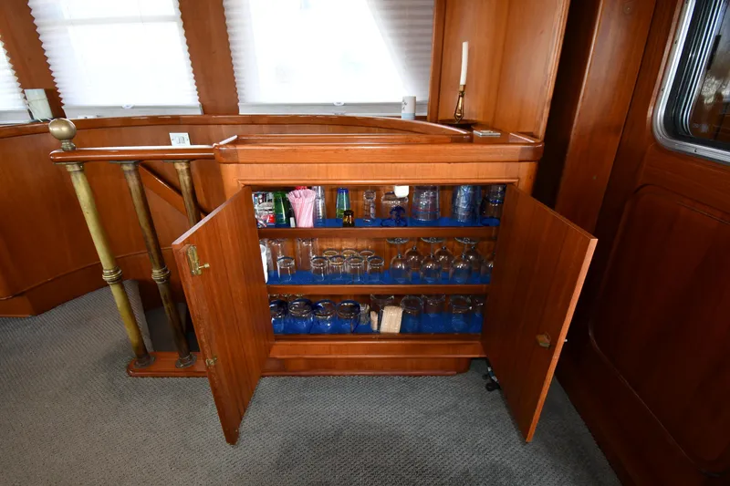 Slide: The Image of Lowland 64 Pilot House Long Range Motor Yacht 1986 - 191