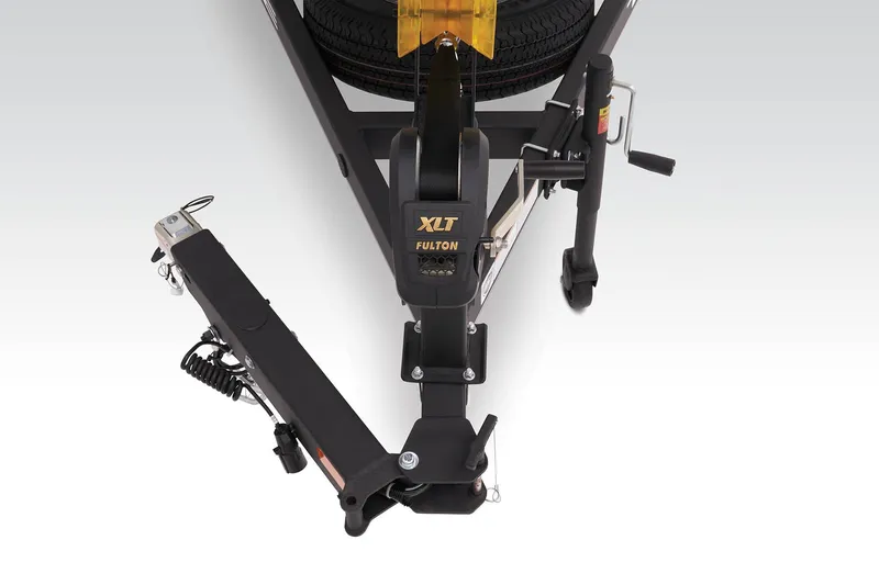 Slide: The Image of Manufacturer Provided Image: Tahoe 210 S Limited - 28