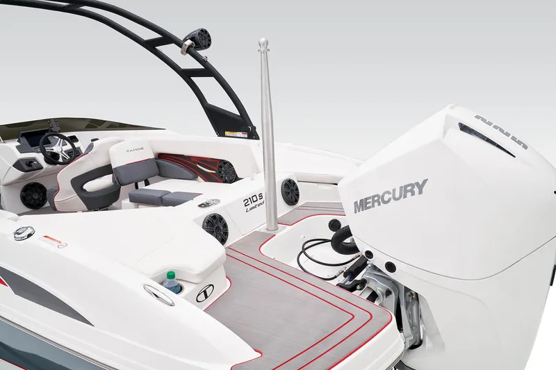 Slide: The Image of Manufacturer Provided Image: Tahoe 210 S Limited - 35