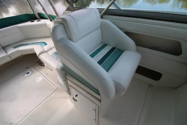 Slide: The Image of Cruisers 3675 Esprit 1994 - 17