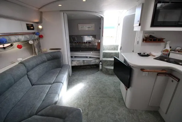 Slide: The Image of Cruisers Yachts 3675 Esprit 1994 - 23