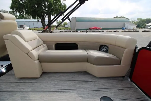 Slide: The Image of Premier 230 SunSation RF 2024 - 11