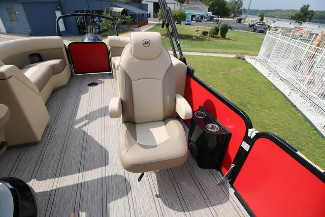 Slide: The Image of Premier 230 SunSation RF 2024 - 20