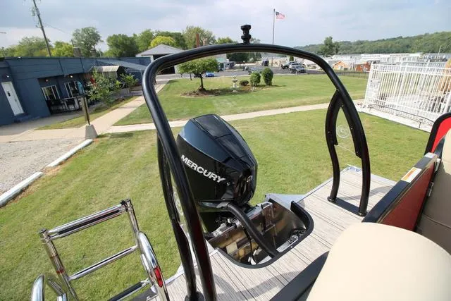 Slide: The Image of Premier 230 SunSation RF 2024 - 9