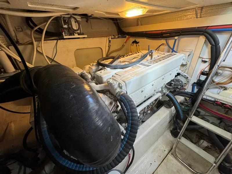 Slide: The Image of 2004 Sabre 42 H/B QUIET TIME - 18