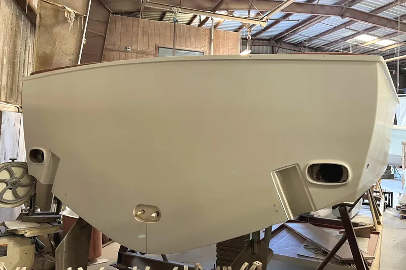 Slide: The Image of Transom with new oval exhaust ports - 45
